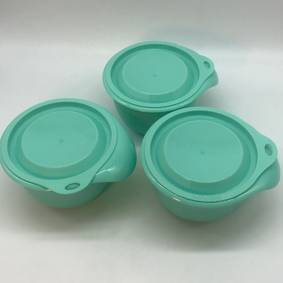 Tupperware Mixing Bowls Set of 3 - Picture 3 of 16